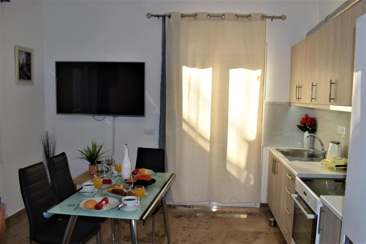 Luxury Lake - Center House Agios Nikolaos  Bagian luar foto